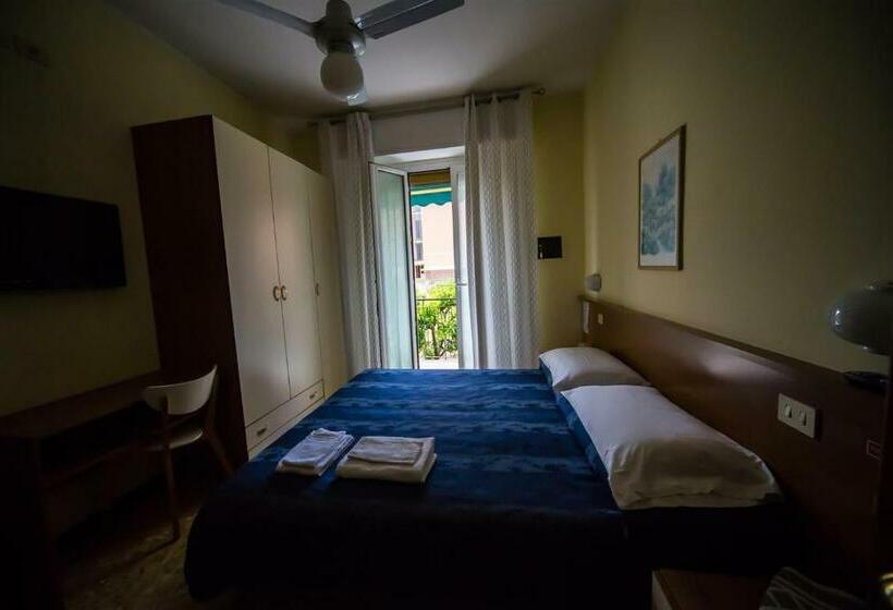 스탠다드 트리플 발코니 룸, La Caravella