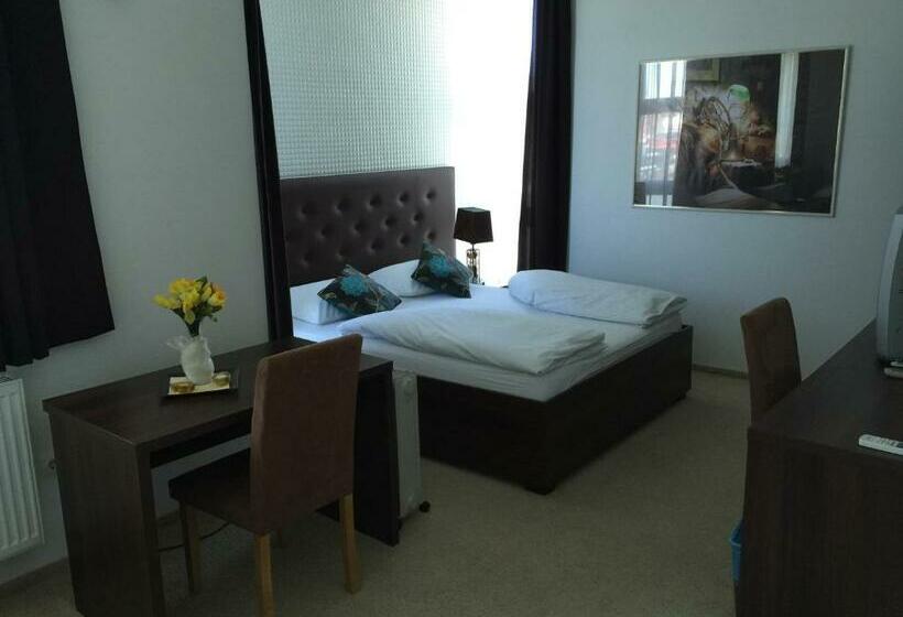 آپارتمان 1 خوابه, Staccato