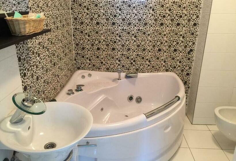 آپارتمان 1 خوابه, Staccato