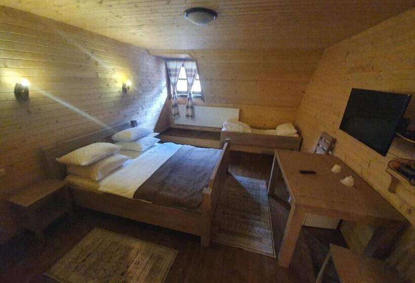 스탠다드 룸, Păstrăvăria Alex