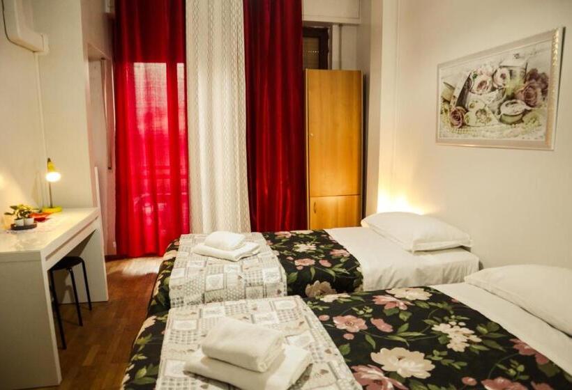 اتاق استاندارد با سرویس بهداشتی مشترک, Florence Rooms Novella