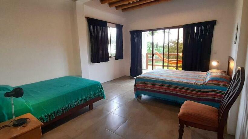 スーペリアファミリールーム, Hosteria Guachapeli