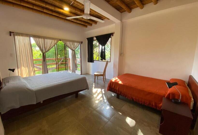 スーペリアファミリールーム, Hosteria Guachapeli