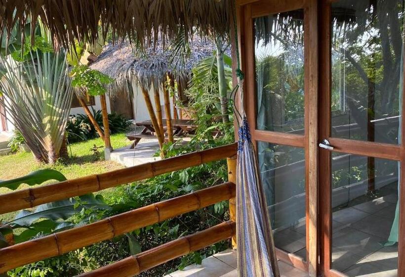 エコノミールーム, Hosteria Guachapeli