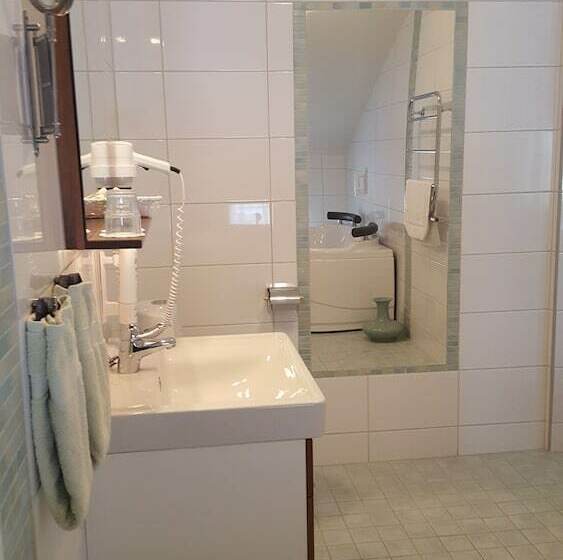 סוויטה, Långshyttans Brukshotell