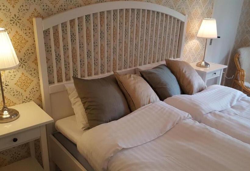 דירת חדר, Långshyttans Brukshotell