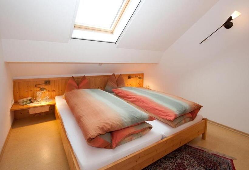 带2个卧室的公寓, Stadler Hof