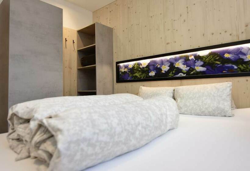 Апартаменты Comfort 2 Спальни, Chillas Appartements