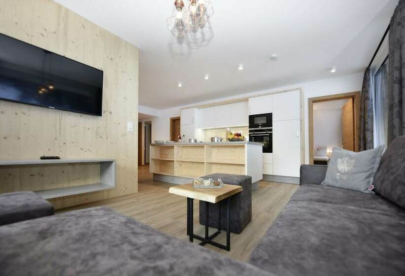 דירת משפחה, Chillas Appartements