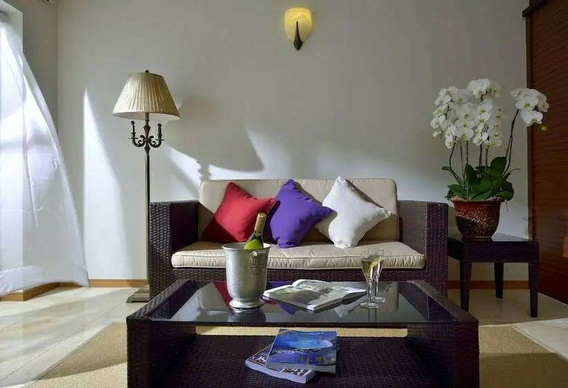 ویلای 1 خوابه با چشم‌انداز دریا, Pool Terrace Imgya Suite