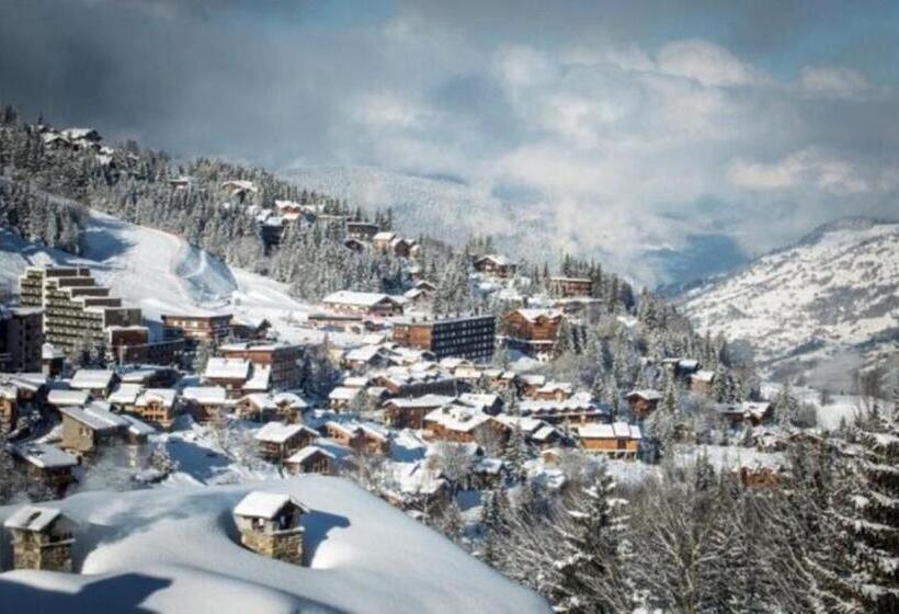 شقة غرفة نوم واحدة مزودة بشُرفة, Residence Le Domaine Du Jardin Alpin   Courchevel 1850
