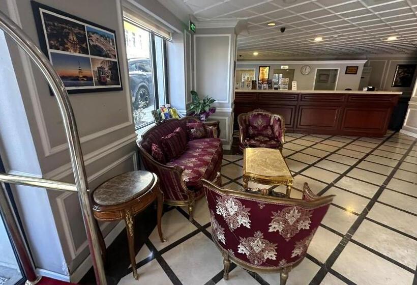 Üç Kişilik Klasik oda, Albatros Premier Hotel   Special Class