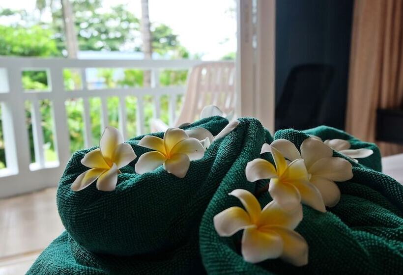 디럭스 룸, Andaman Lanta Resort   Sha Extra Plus