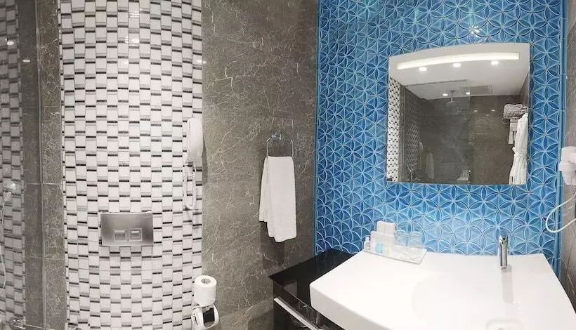 اتاق لوکس با چشم‌انداز دریا, Arcadia Blue Istanbul