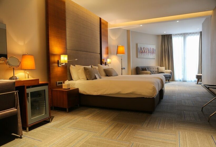 ファミリールーム, Arcadia Blue Istanbul