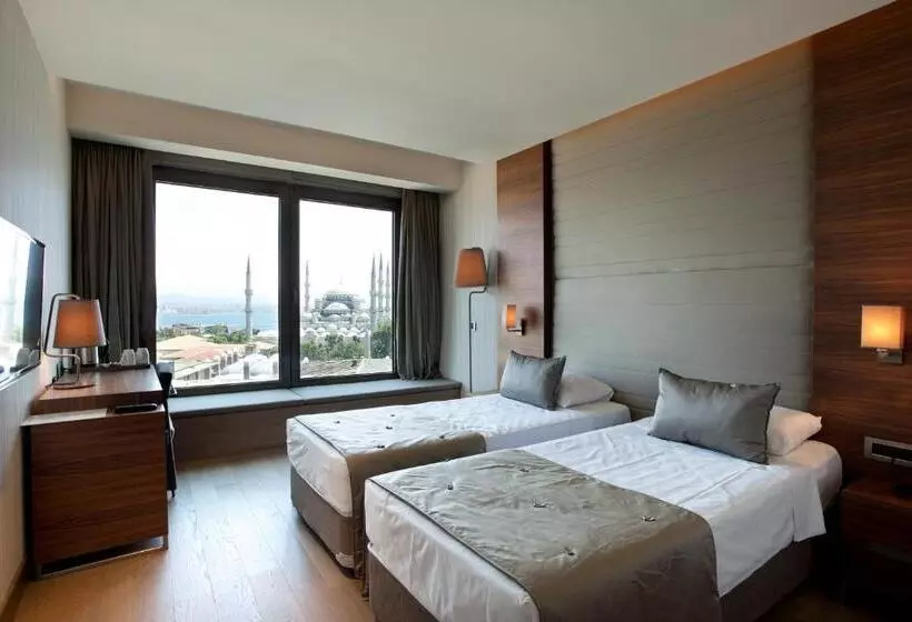 اتاق استاندارد با چشم‌انداز دریا, Arcadia Blue Istanbul