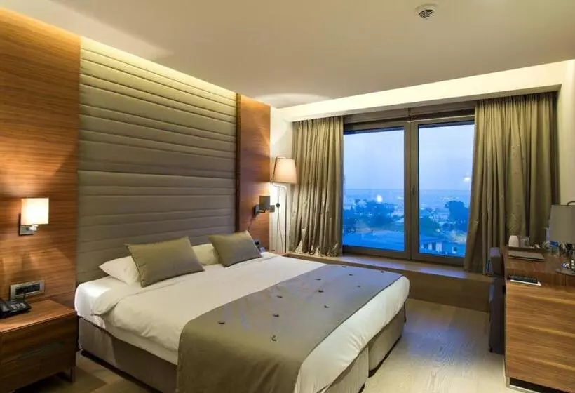 اتاق استاندارد با چشم‌انداز دریا, Arcadia Blue Istanbul