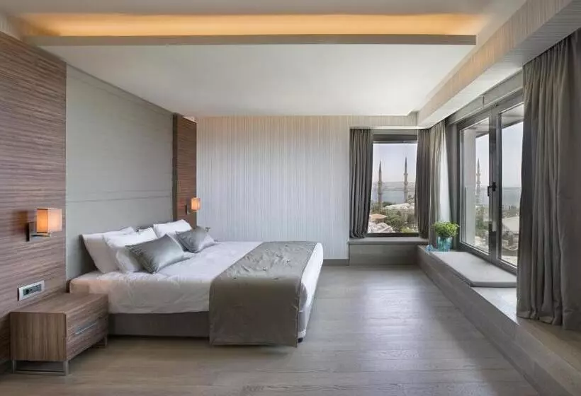 اتاق لوکس با چشم‌انداز دریا, Arcadia Blue Istanbul