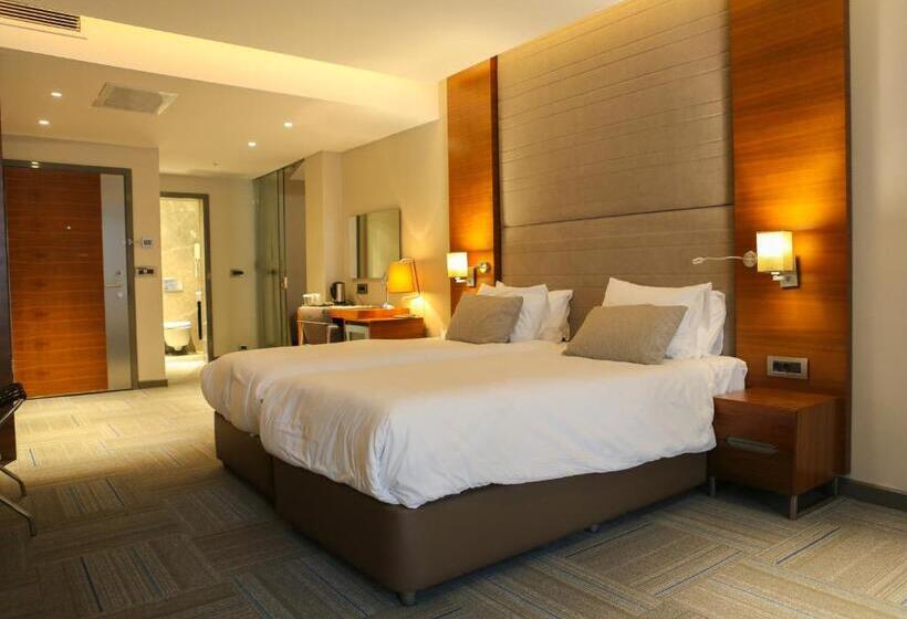 ファミリールーム, Arcadia Blue Istanbul