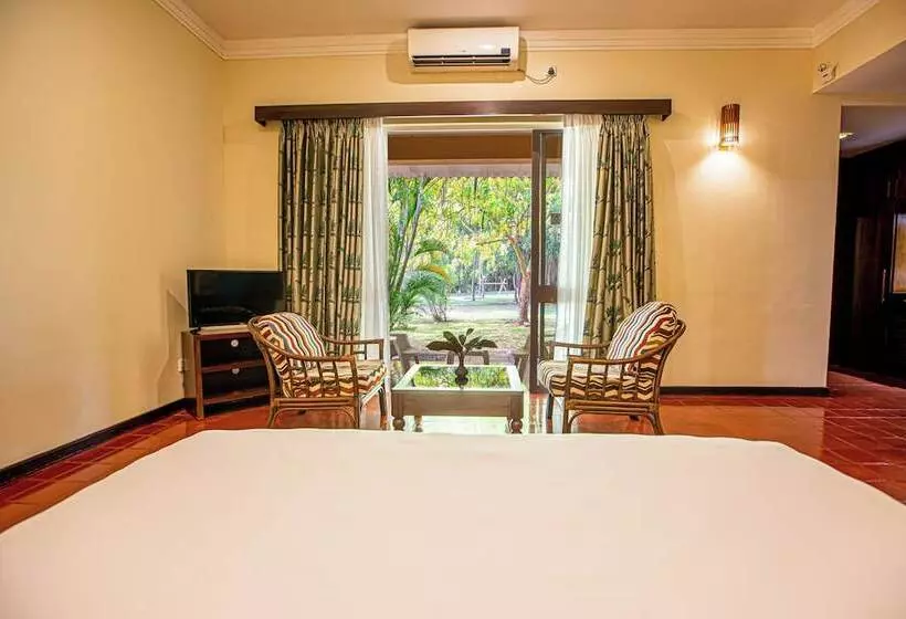 Deluxe Kolmen Hengen Huone, Club Palm Bay