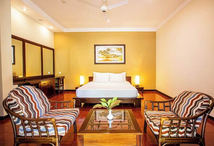 デラックストリプルルーム, Club Palm Bay