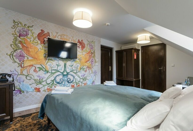 デラックスルーム, Ester