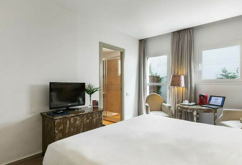 اتاق سوپریور, Globales Acis y Galatea