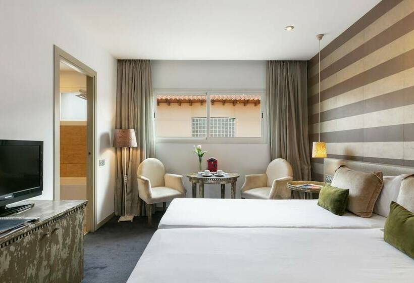 اتاق سوپریور, Globales Acis y Galatea