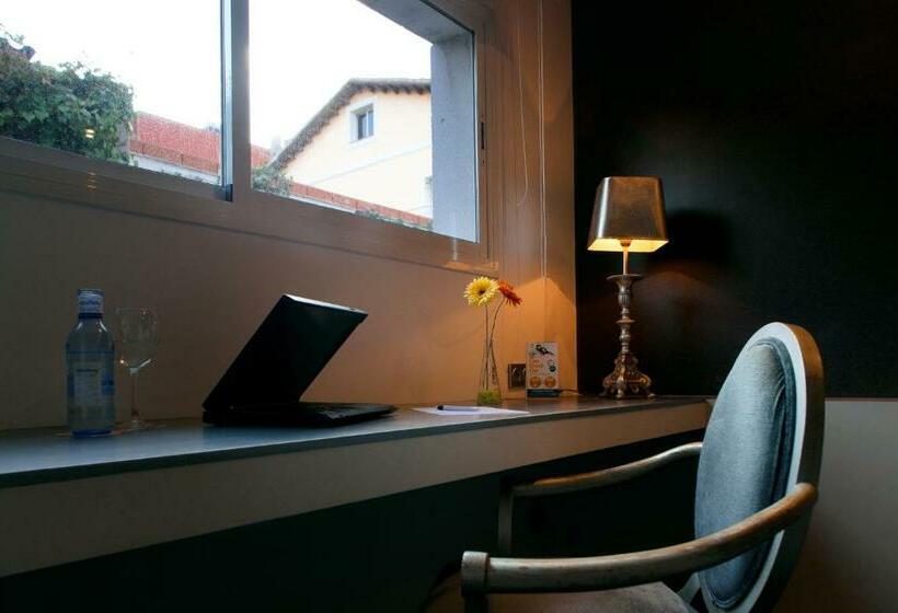 اتاق استاندارد, Globales Acis y Galatea