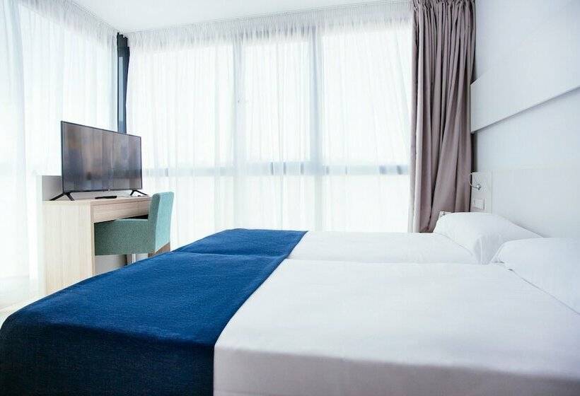 اتاق استاندارد, Globales Acis y Galatea