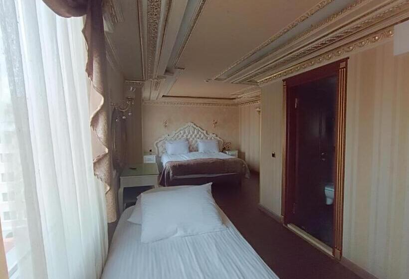 اتاق استاندارد سه نفره, Golden Horn