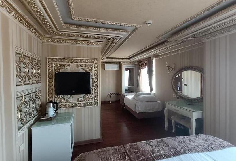 اتاق استاندارد سه نفره, Golden Horn