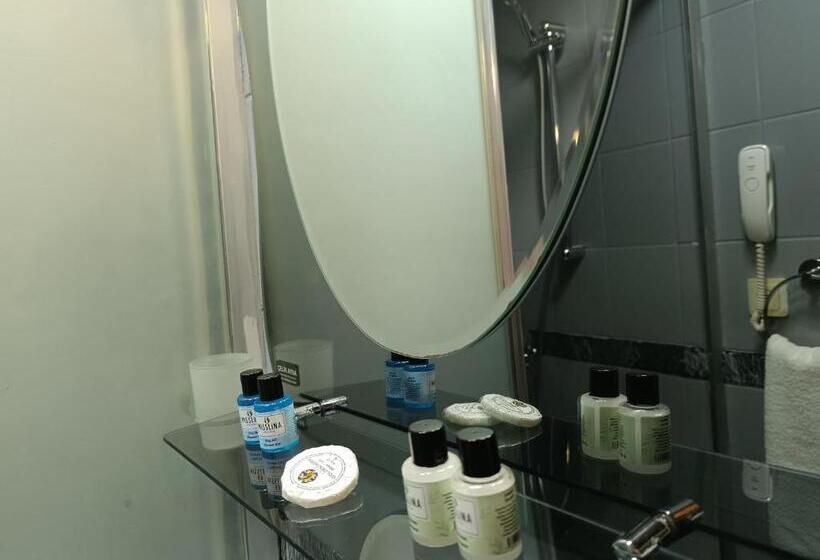 اتاق لوکس, Golden Horn