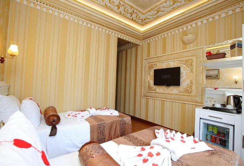 اتاق لوکس, Golden Horn