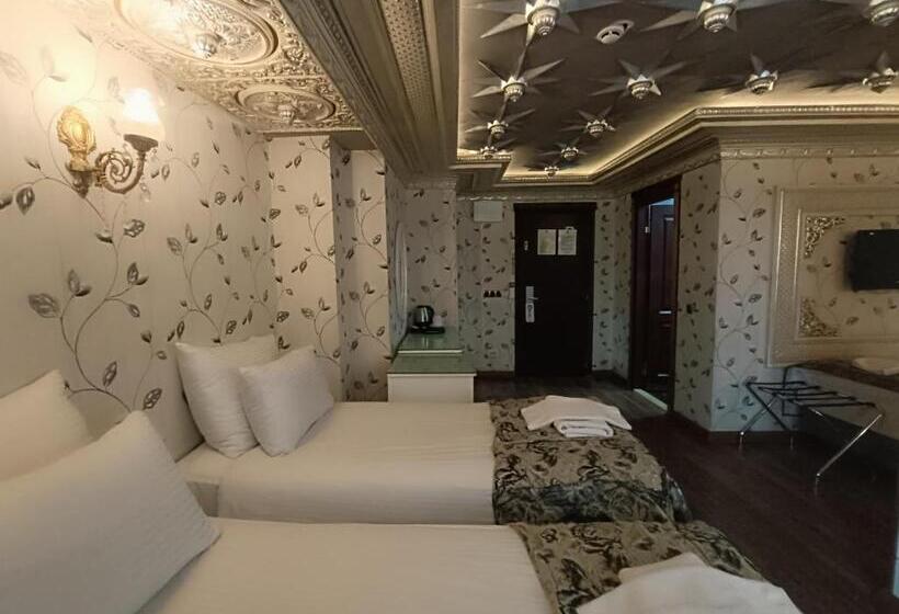 اتاق خانوادگی, Golden Horn