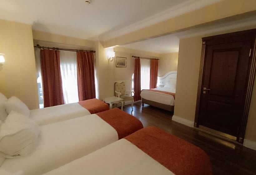 اتاق خانوادگی, Golden Horn