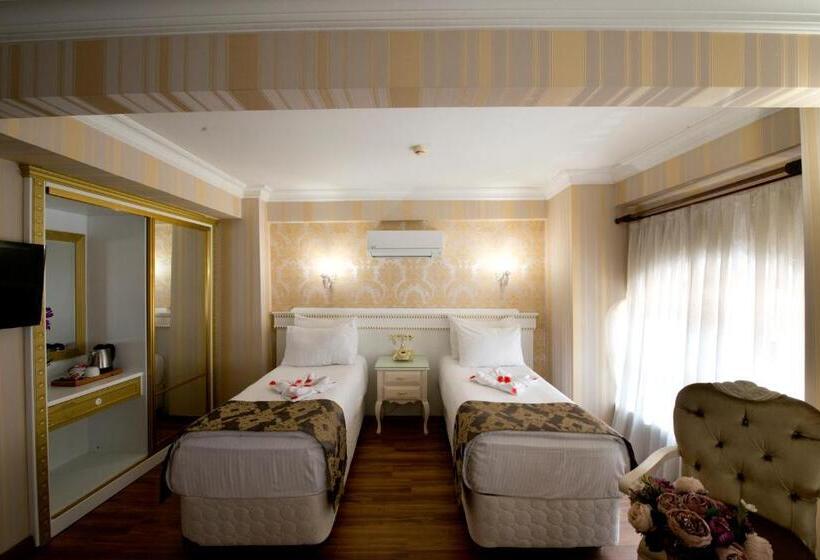 اتاق استاندارد چهار تخته, Golden Horn