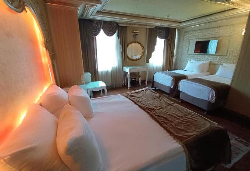 اتاق استاندارد چهار تخته, Golden Horn