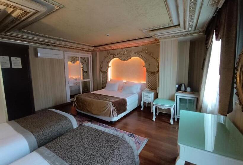 اتاق استاندارد چهار تخته, Golden Horn