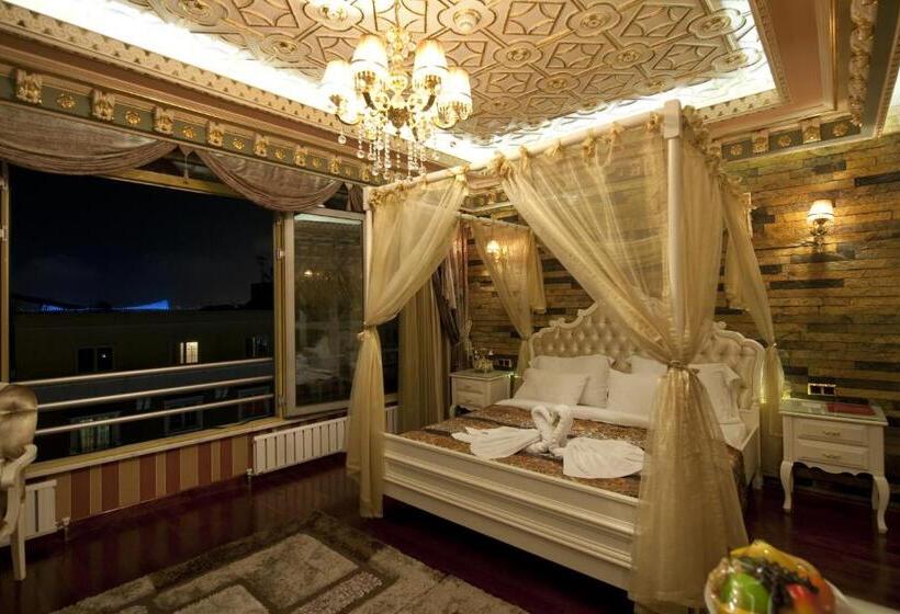 اتاق لوکس خانوادگی, Golden Horn