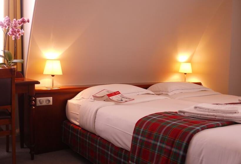 آپارتمان خانوادگی 2 خوابه, Home Paris 16