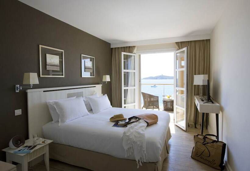 标准间, Le Pinarello