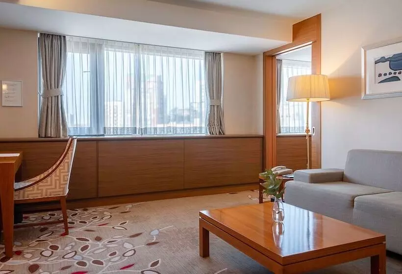 سوییت جونیور, Lotte Hotel Vladivostok