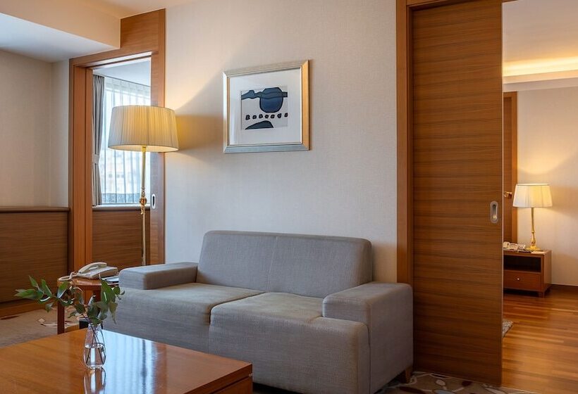 주니어 스위트, Lotte Hotel Vladivostok