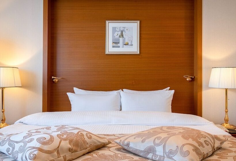 주니어 스위트, Lotte Hotel Vladivostok