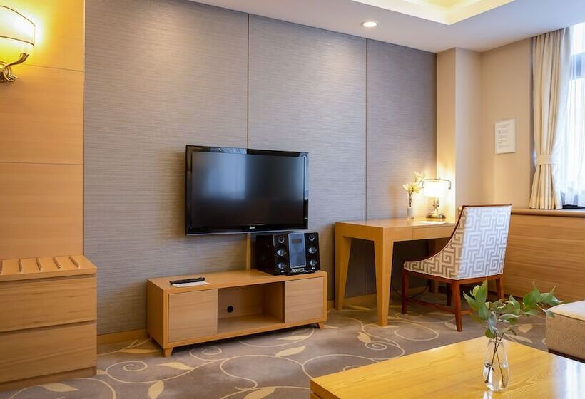 سوئیت پرزیدنت, Lotte Hotel Vladivostok