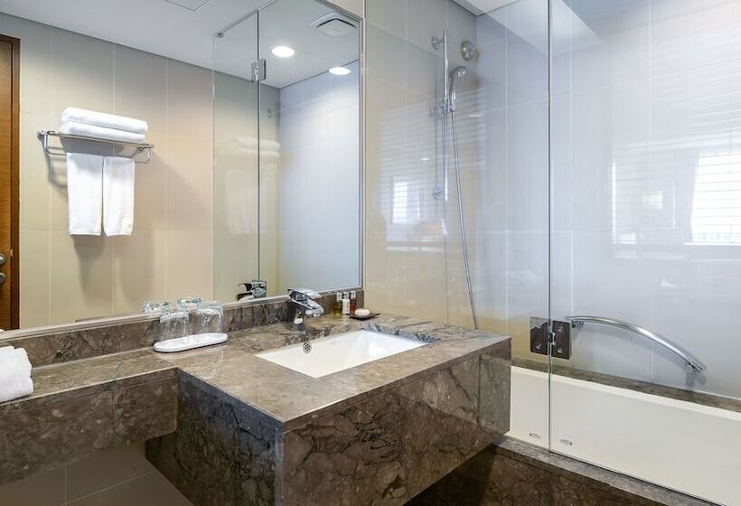 디럭스 룸, Lotte Hotel Vladivostok