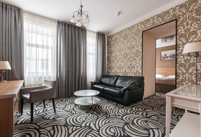 Deluxe Room, Matisov Domik