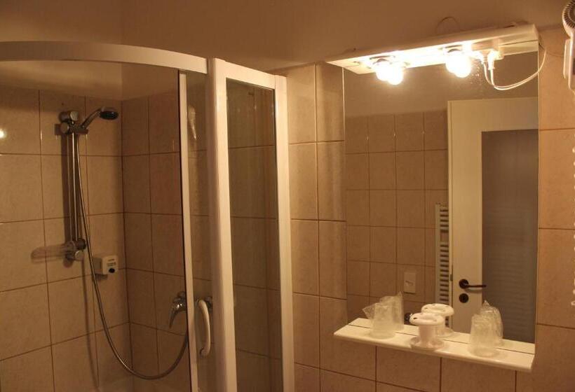 Standardzimmer, Melody