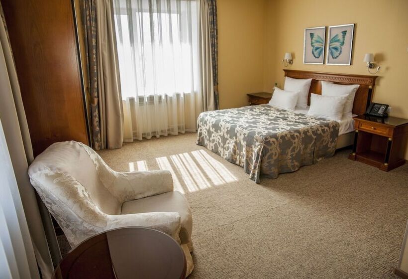 اتاق لوکس, Parus